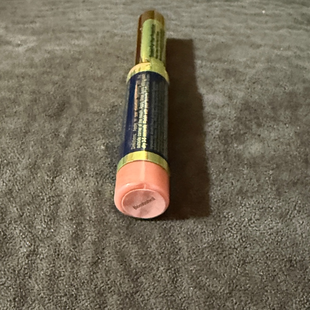 LipSense Bombshell Lip Color - Picture 3 of 3